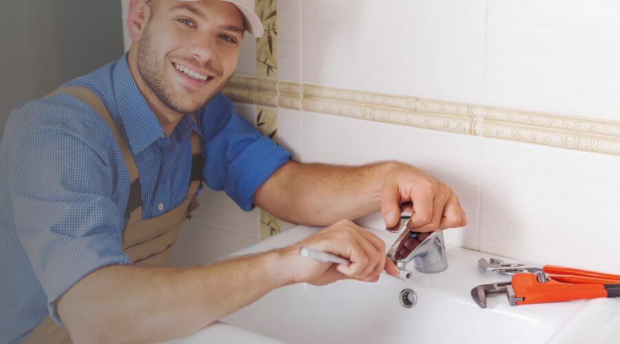 Professional clogged drains services in Brisbane, CA